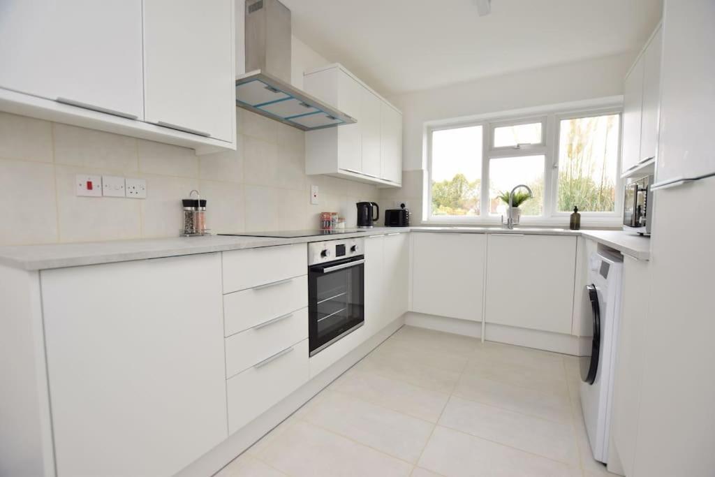 Luxury Central Oxford Detached Home エクステリア 写真